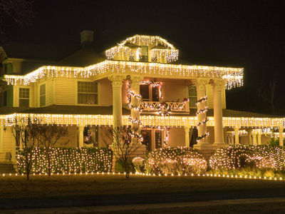 Click to View  St. Louis Christmas Decor's Residential Portfolio