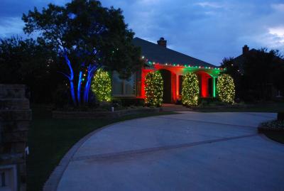 St. Louis Christmas Décor Specializes in New for 2012 Color Splash Christmas Lighting in St Louis Missouri 